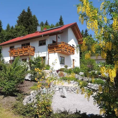 Apartamento Ferienwohnung-am-rosengarten