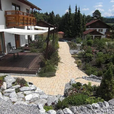 Ferienwohnung-am-rosengarten Apartament